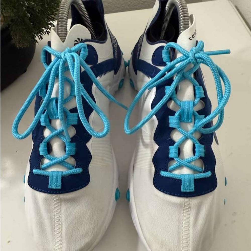 Nike Kids Navy and White Sneakers - Picture 3 of 7
